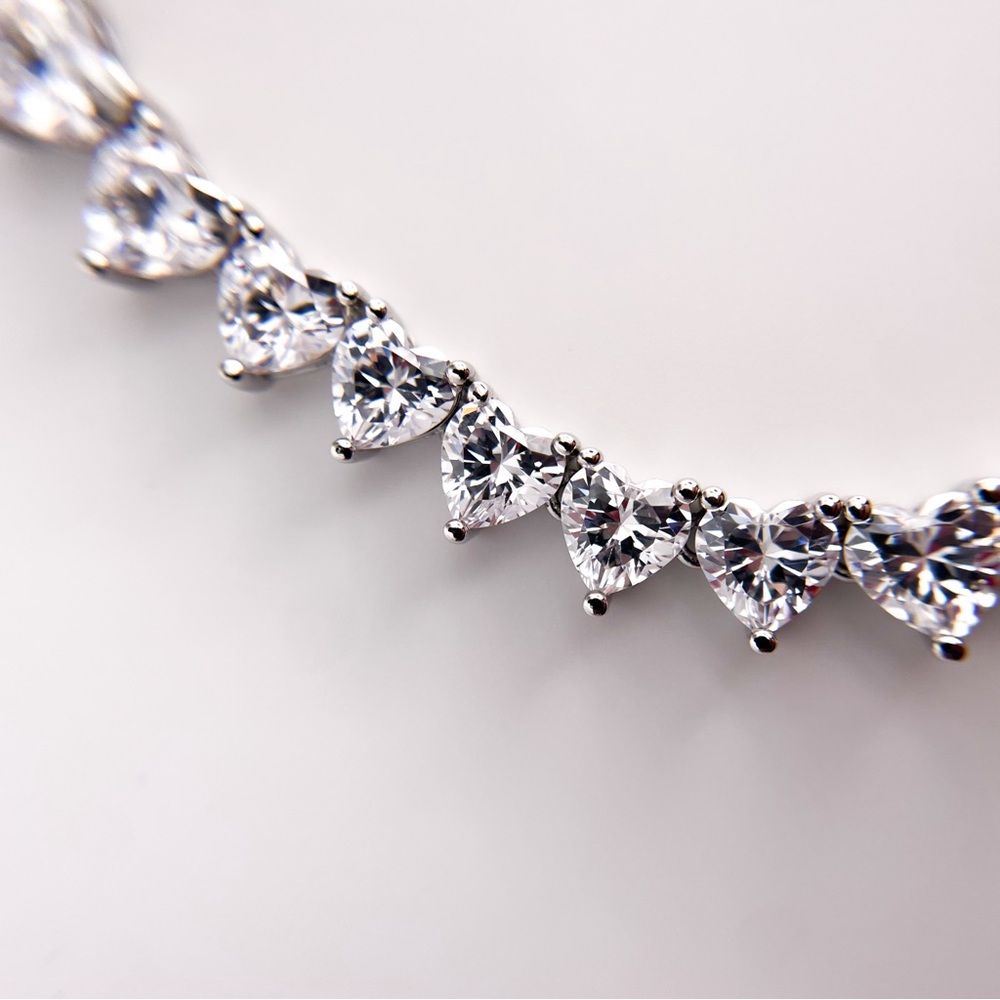 Silver Toned Heart Shaped Cubic Zirconia Tennis Necklace. 22 Inches. - Picture 11 of 13